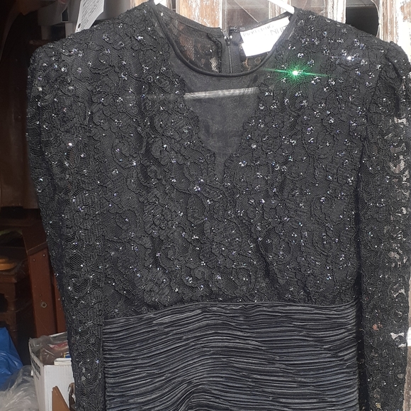 Daring Vtg 80s I magnin Midi lace sequin Bodice dress Plunge V Micro pleat skirt - Picture 4 of 11